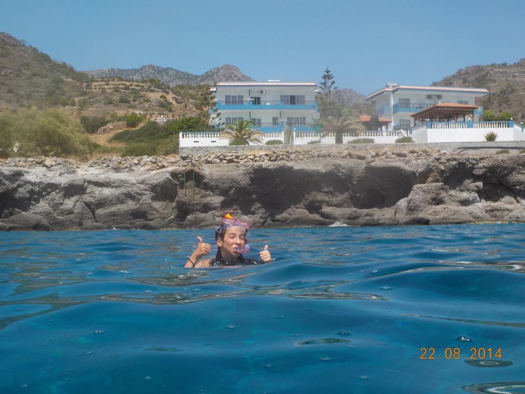 Cypriana Apartments Makrýgialos Buitenkant foto