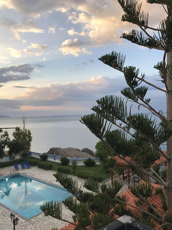 Cypriana Apartments Makrýgialos Buitenkant foto